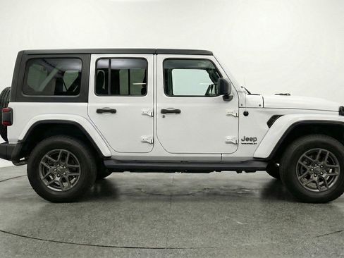 Used 2025 Jeep Wrangler Sport S image 11