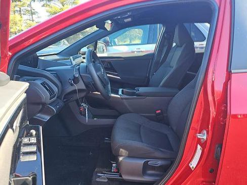 Used 2024 Subaru Solterra Premium image 5