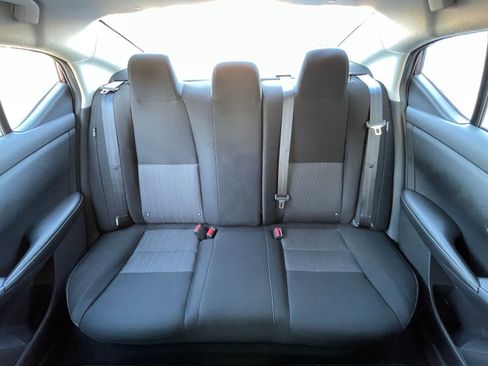 Used 2025 Nissan Sentra SV image 38