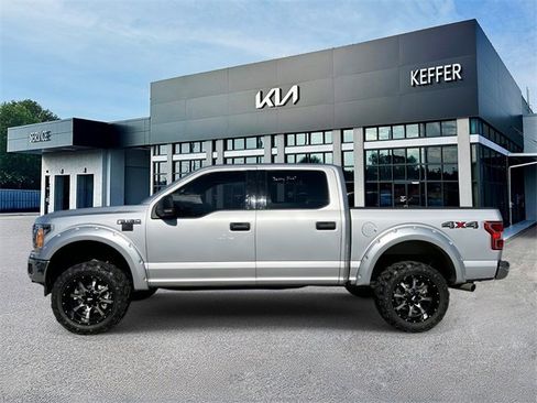 Used 2019 Ford F150 XLT w/ Equipment Group 301A Mid image 4