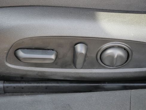 Used 2017 Chevrolet Malibu LT image 20