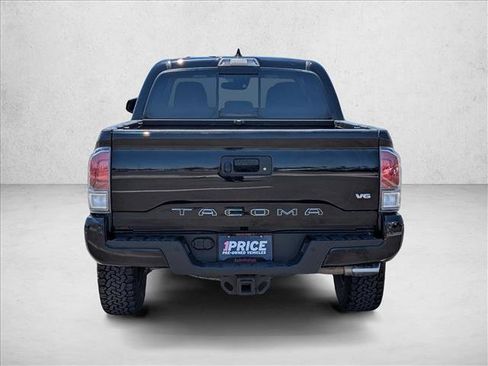 Used 2021 Toyota Tacoma TRD Off-Road w/ Technology Package RWD image 7