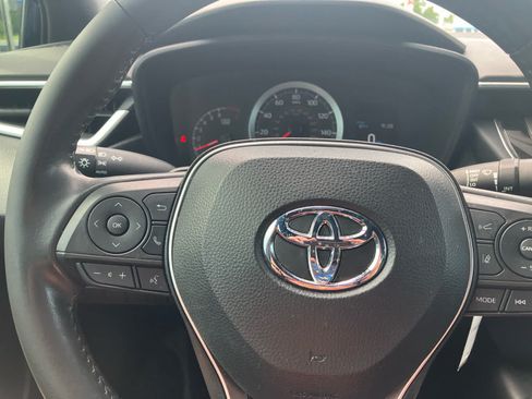 Certified 2022 Toyota Corolla SE FWD image 16