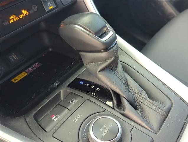 Certified 2025 Toyota RAV4 XLE Premium w/ Weather Package AWD/4WD image 20