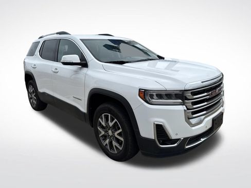 Used 2023 GMC Acadia SLT FWD image 3