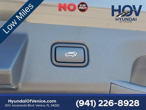 Used 2025 Hyundai Tucson Limited FWD image 11