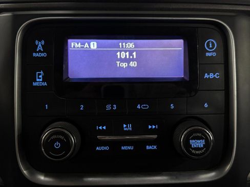 Used 2015 RAM 4500 Tradesman w/ Chrome Appearance Group AWD/4WD image 6