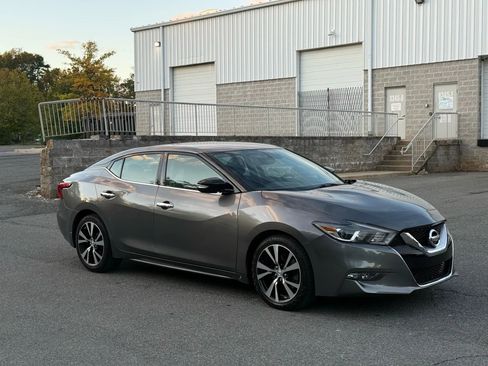 Used 2017 Nissan Maxima 3.5 SV image 6