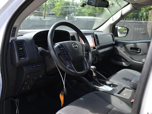 Used 2024 Nissan Frontier S w/ Technology Package image 13