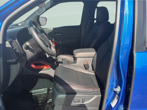Used 2024 Nissan Frontier PRO-4X w/ Pro Convenience Package AWD/4WD image 33