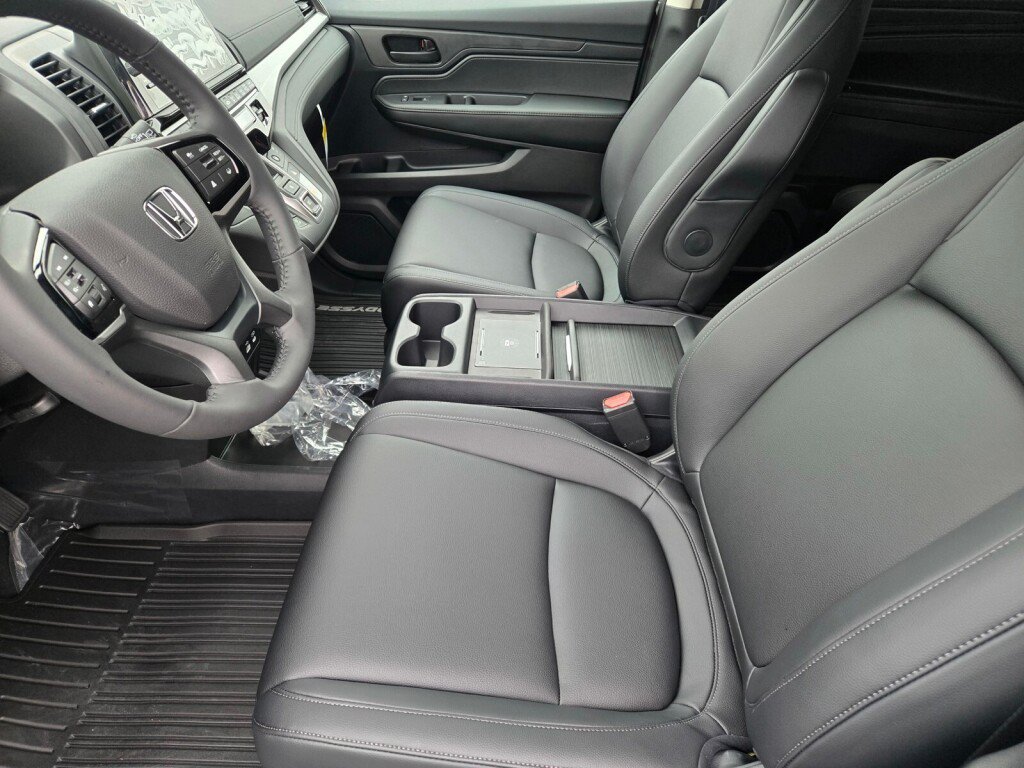 New 2027 Honda Odyssey EX-L image 9