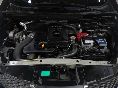 Used 2013 Nissan Juke S image 28