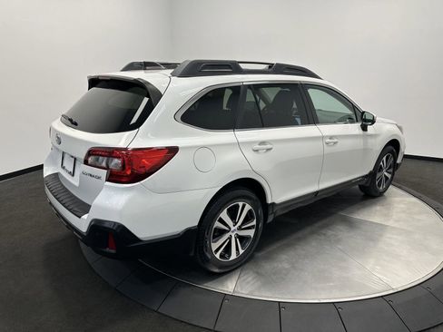 Used 2019 Subaru Outback 2.5i Limited w/ Popular Package #2 AWD/4WD image 7