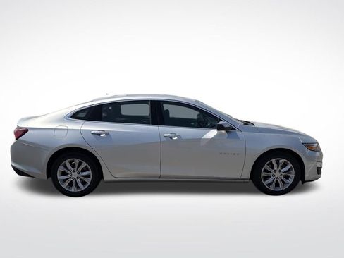 Used 2021 Chevrolet Malibu LT image 11