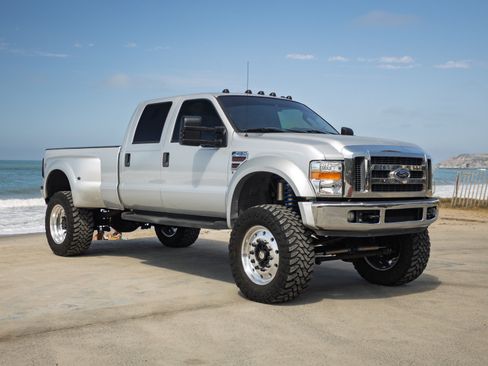 Used 2008 Ford F450 Lariat AWD/4WD image 3