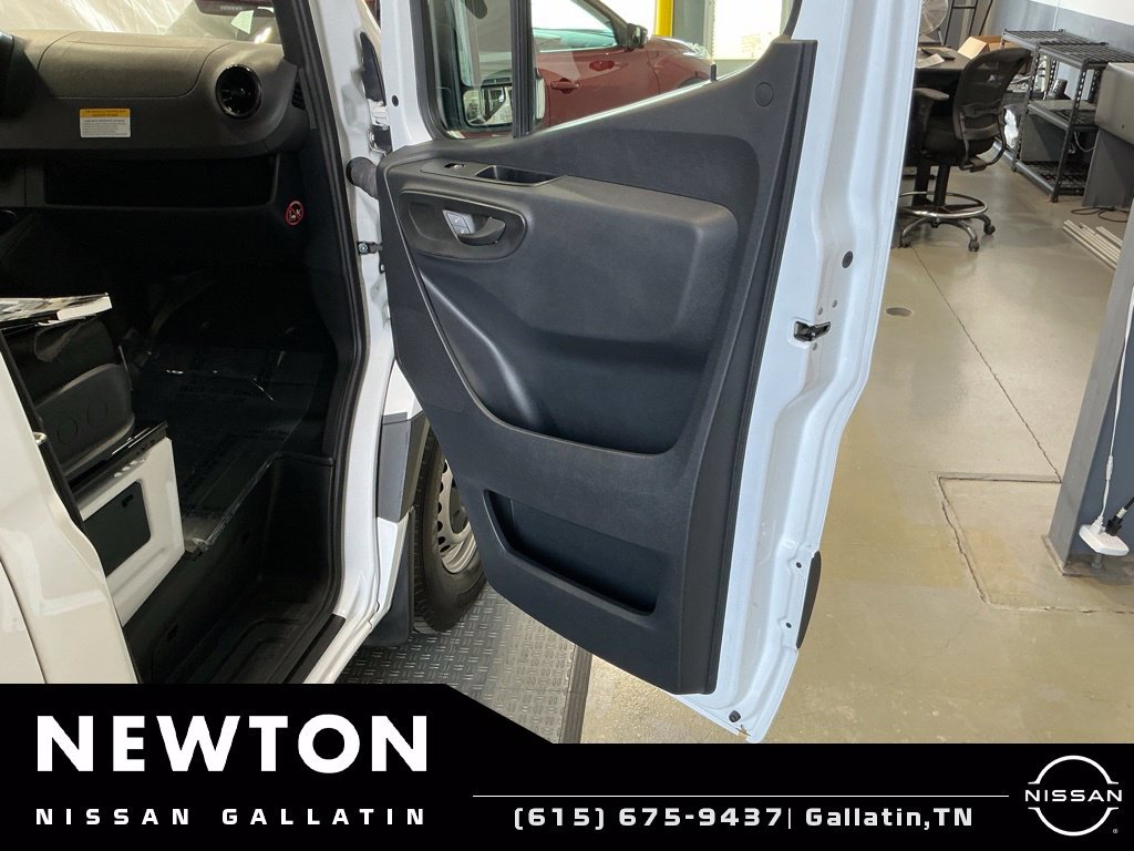 Used 2024 Mercedes-Benz Sprinter 2500 image 58