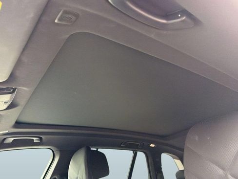 Used 2024 BMW X5 sDrive40i w/ M Sport Package RWD image 24