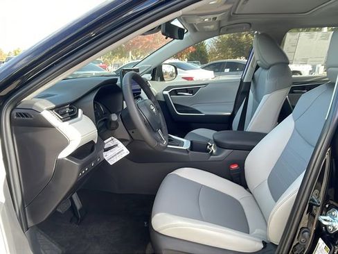 New 2025 Toyota RAV4 XLE Premium image 20
