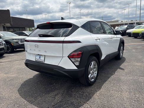 New 2026 Hyundai Kona SE FWD image 14