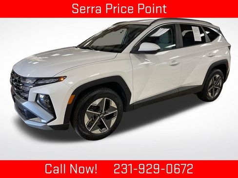 Used 2025 Hyundai Tucson SEL AWD/4WD image 1