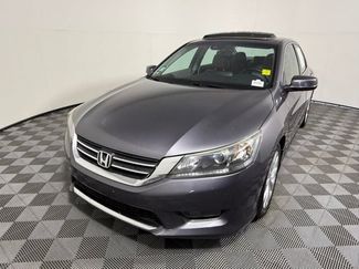 Used 2015 Honda Accord EX-L video 2