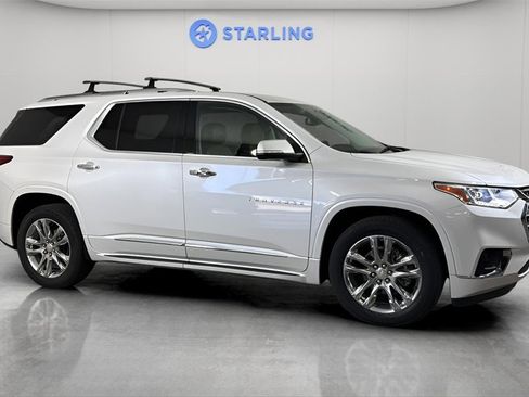 Used 2021 Chevrolet Traverse High Country w/ LPO, 'HIT The Road' Package image 12