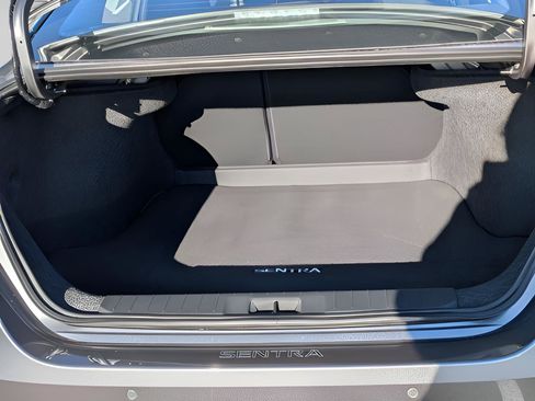 Certified 2025 Nissan Sentra SV FWD image 23
