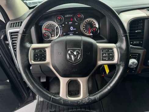 Used 2017 RAM 1500 Laramie image 19