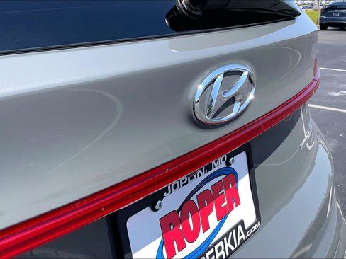 Used 2023 Hyundai Santa Fe Calligraphy AWD/4WD image 31