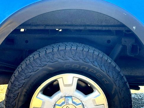 Used 2011 Ford F150 XLT w/ XLT Convenience Pkg image 22