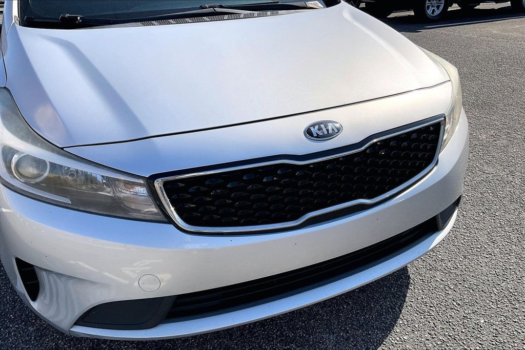 Used 2018 Kia Forte LX FWD image 28