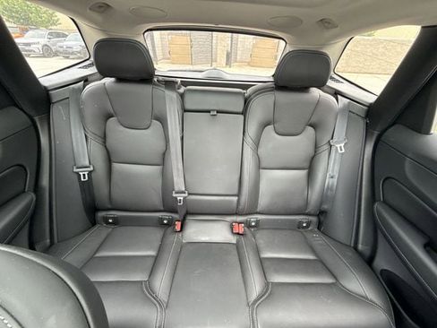 Used 2022 Volvo XC60 B6 Inscription w/ Advanced Package AWD/4WD image 23