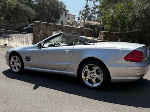 Used 2005 Mercedes-Benz SL 600 image 6