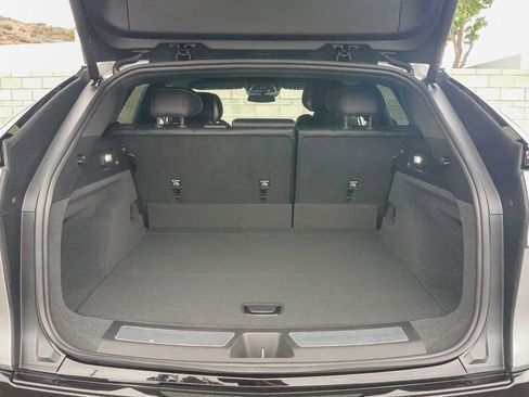 Used 2026 Cadillac Lyriq Sport image 9