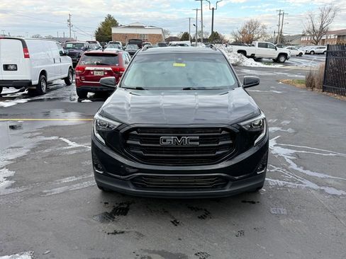 Used 2020 GMC Terrain SLT w/ Preferred Package image 34