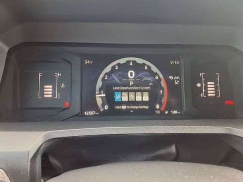 Used 2025 Toyota Tacoma SR5 AWD/4WD image 16