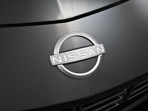 Used 2024 Nissan Z Performance w/ Floor Mat Package RWD image 13