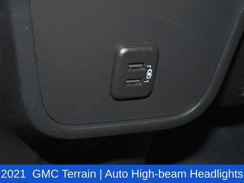 Used 2021 GMC Terrain SLT w/ Infotainment Package II image 28