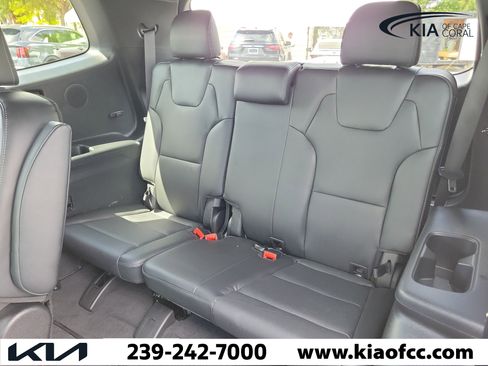 Certified 2025 Kia Telluride SX Prestige X-Line image 15