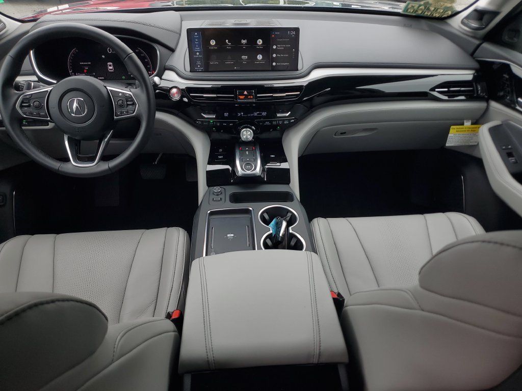 Certified 2026 Acura MDX w/ Technology Package FWD image 17