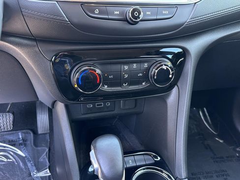 Used 2023 Buick Encore GX Preferred w/ Cold Weather Comfort Package FWD image 21