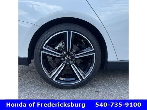 Certified 2025 Honda Accord Sport image 11