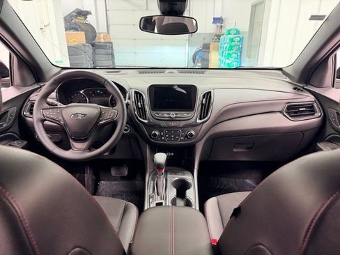 Certified 2024 Chevrolet Equinox RS image 17