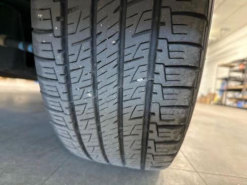 Used 2012 Toyota Camry SE w/ Leather Pkg FWD image 66