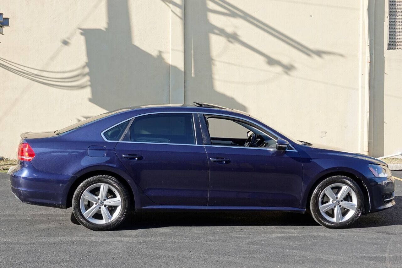 Used 2012 Volkswagen Passat 2.5 SE FWD image 25