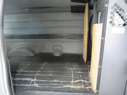 Used 2013 Ford E-150 and Econoline 150 w/ PWR Group image 5