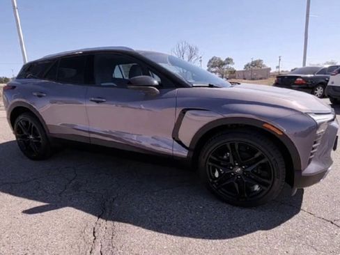 New 2026 Chevrolet Blazer EV LT w/ LPO, Blackout Package image 2