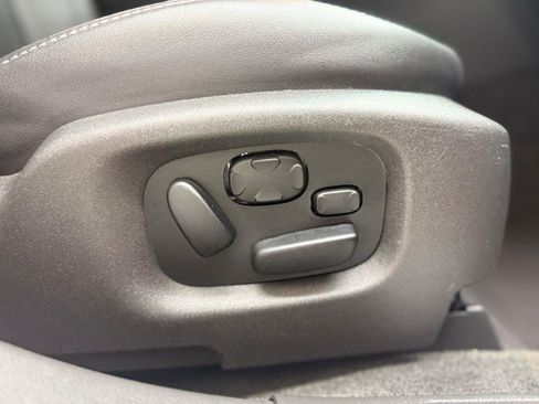 Used 2013 Ford Taurus Limited image 37