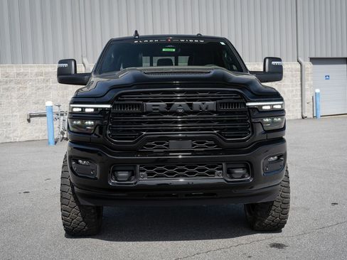 New 2026 RAM 2500 Laramie w/ Night Edition AWD/4WD image 8