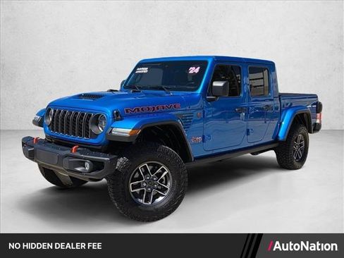 Used 2024 Jeep Gladiator Mojave AWD/4WD image 1